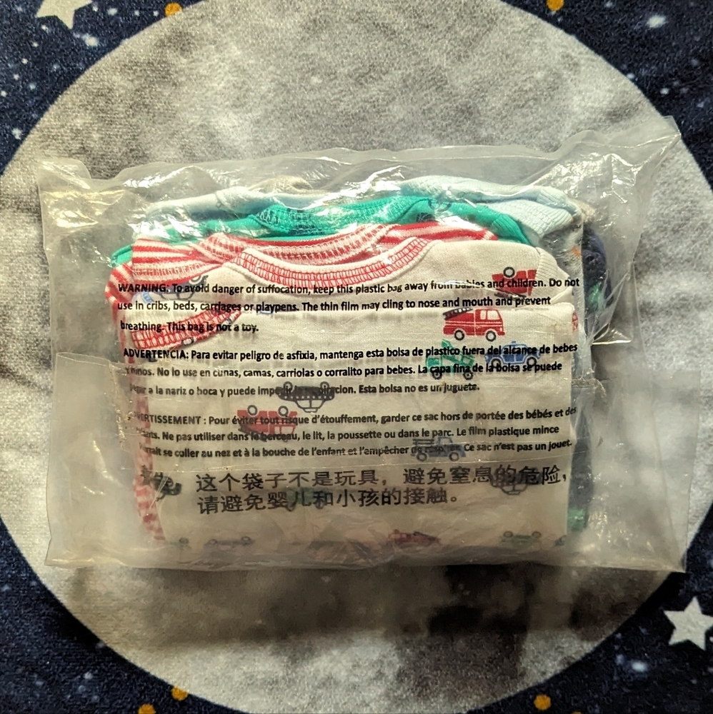 Carter's Preemie Bundle 🐣 - Picture 10 of 12